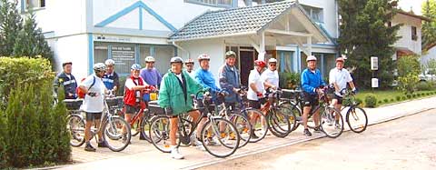 Fahrradverleih mit Ersatzteillager im Haus